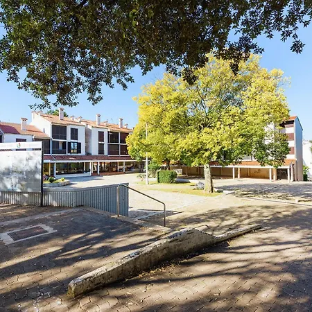 Appartamento Awesome In Cervar Porat With Kitchen
